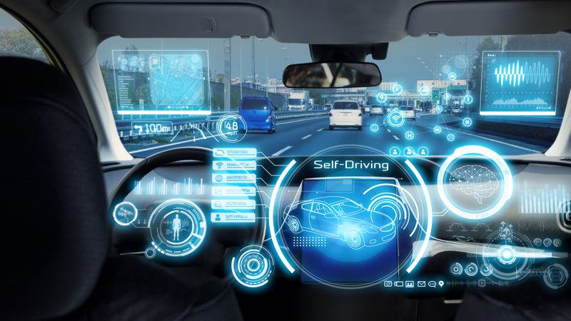 Digital Engineering ermöglicht die Entwicklung selbstfahrender Fahrzeuge, indem es innovative Technologien und Datenanalysen integriert, um Sicherheit, Leistung und Benutzererlebnis zu optimieren.(Bild:  © metamorworks/iStock.com)