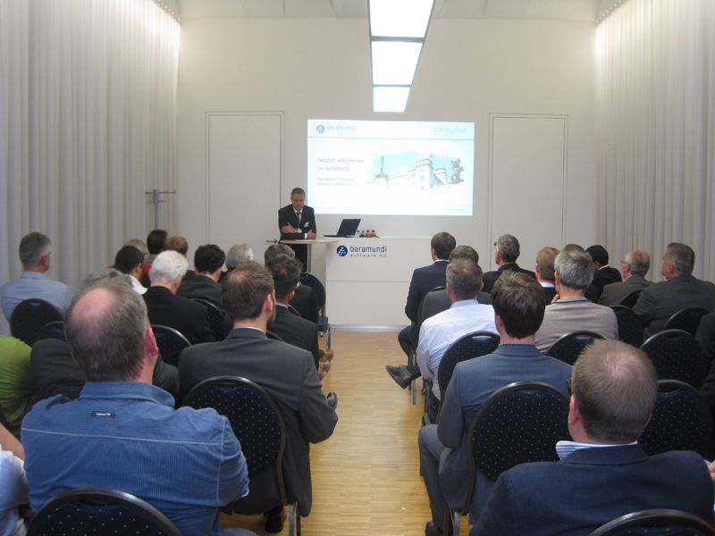 Vorstand Uwe Beikirch eröffnete die Veranstaltung mit einem Rück- und Ausblick. (Bild: IT-BUSINESS)