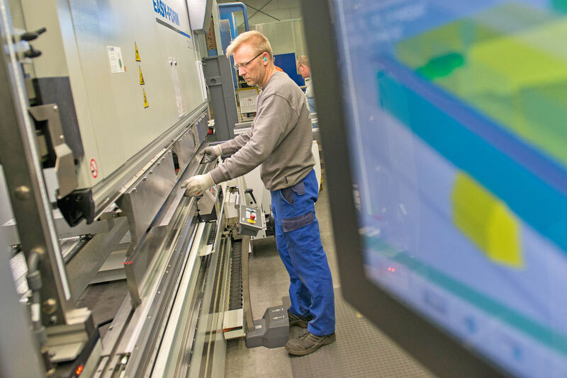 Industrie 4.0 und Blechbearbeitung führt derzeit der Osnabrücker Aufzughersteller Osma zusammen. (LVD)