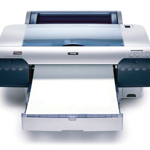 Mit einer Druckbreite von 17 Zoll (43,18 cm) ebnen die Stylus-Pro-4000-Modelle den Einstieg zum Großformat.