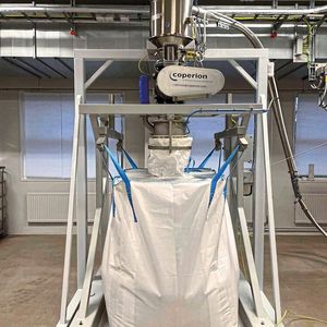 Neben der Extrusionstechnologie lieferte Coperion auch Big Bag-Abfüllstationen.(Bild:  Coperion)