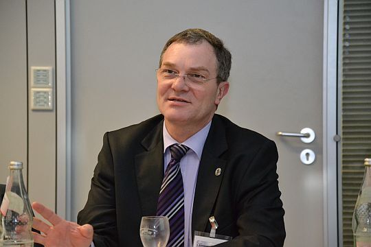 Dietmar Neubauer setzte sich vehement für die Dose Nachfüllöl ein. (Archiv: Vogel Business Media)