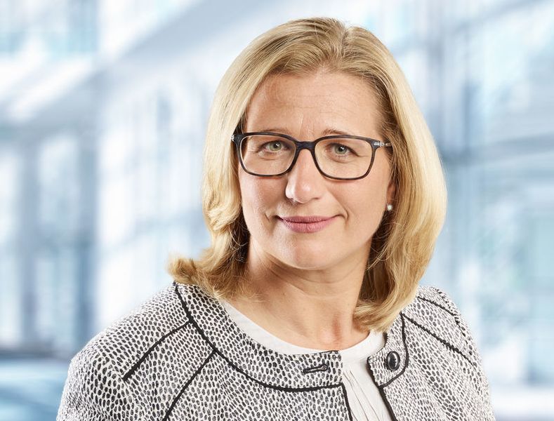 Anke Rehlinger, Vorsitzende der Wirtschaftsministerkonferenz: „Niemand zweifelt mehr daran, dass neue Geschäftsmodelle auf der Basis digitaler Prozesse und Plattformen in Zukunft für die Wertschöpfung eine zentrale Rolle spielen. Daher ist es zwingend notwendig, dass diese auch in der Innovationsstrategie des Bundes stärker berücksichtigt werden.“  (Uwe Bellhäuser)