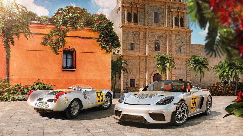 Boxster mit Racing-Genen: Der furiose Porsche 718 Spyder RS Panamericana Special von 2024 war eine Hommage an den 550 Spyder aus den Roaring Fifties. Bereits im Modelljahr 2004 gab es das Jubiläums-Sondermodell „50 Jahre 550 Spyder“, das auf 1953 Stück limitiert war, von denen 372 Fahrzeuge auf den deutschen Markt kamen. Das Jubiläums-Modell wurde ausschließlich in der für den Carrera GT entwickelten Farbe GT-silbermetallic ausgeliefert, den Innenraum dominiert Leder in der neuen Farbe Cocoa, die auch das Verdeck trägt. Der Grundpreis des bereits mit umfangreichen Extras ausgestatteten Sondermodells belief sich auf 59.192 Euro. (Bild: Porsche)