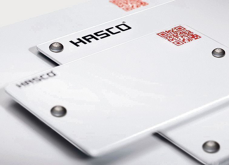 Ein Hasco-Typenschildeditor erleichtert jetzt auch online die Konfiguration der individuellen Kennzeichnung von Spritzgießwerkzeugen. (Hasco)