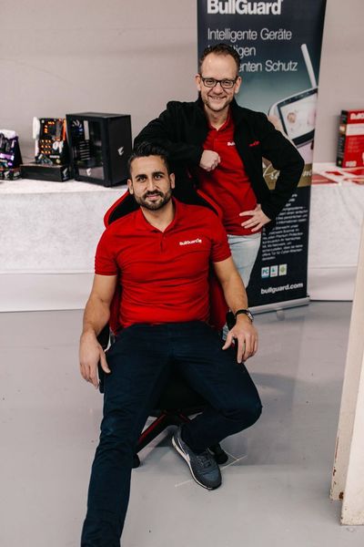 Oktay Cayiroglu und Stefan Wehrhahn von Bullguard (Agando)
