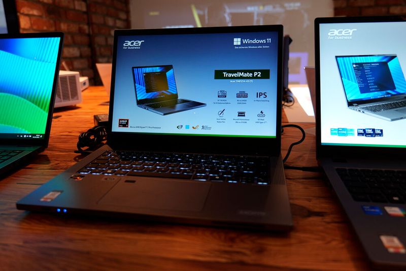 Acer stellte zudem neue Modelle ihrer Travelmate Produktreihe vor. (Bild: Acer)