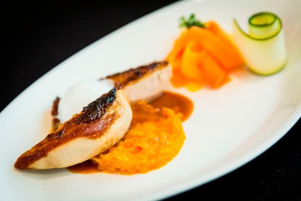 Zwischengang: Für das leibliche Wohl sorgte Sternekoch Ron Aschemann (Fotograf/Copyright:Fotograf/Copyright: Stefan Bausewein/Vogel Business Media)