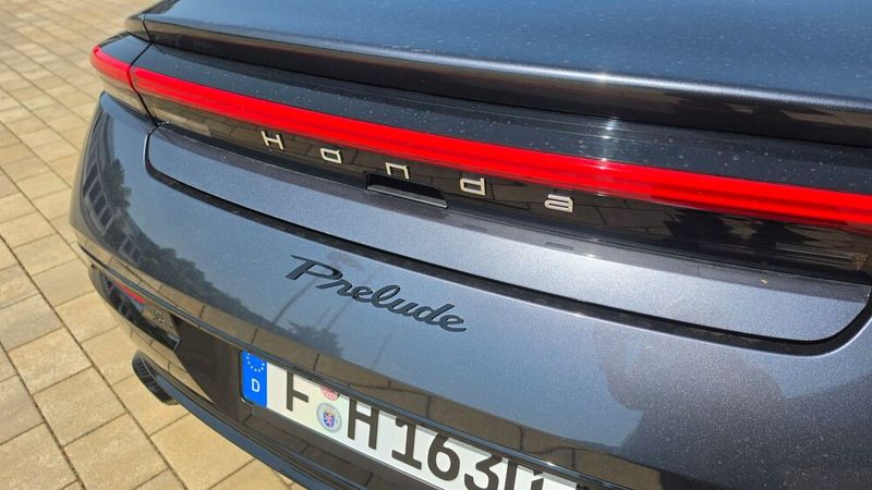 Anstelle des Logos prangt der Schriftzug Honda auf dem Heck. (Bild: Mauritz – VCG)