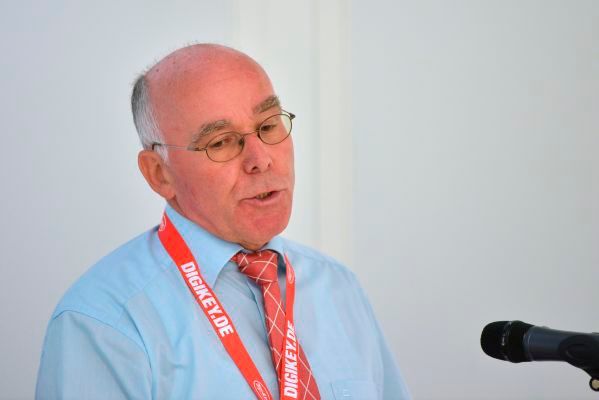 Ulrich Fröleke von Treston Deutschland spricht über die Einführung von Lean Production. (Bild: Johannes Untch/Vogel Business Media)