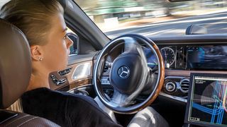Die Autobauer arbeiten weiter am autonomen Fahren – und geben sich nun selbst die Regeln vor. (Daimler)
