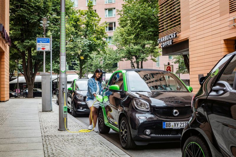 Platz 3: Smart Fortwo Electric Drive, 2.987 Neuzulassungen (Bild: Daimler)