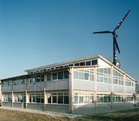 Bürogebäude_72 dpi.jpg ()