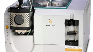 Für die Bestimmung von Melamin mittels LC/MS wird die Pusuit C8 LC-Säule und das 320-MS Triplequadrupol Massenspektrometer eingesetzt. (Archiv: Vogel Business Media)