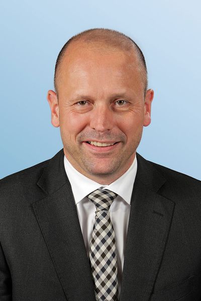 „In den Schwellenländern sind vorwiegend einfachere Produkte zu günstigeren Preisen gefragt“, analyisiert Dr. Thilo Kaltenbach, Leiter des Geschäftsbereichs Healthcare der Unternehmensberatung Arthur D. Little in Zentraleuropa. (Bild: Arthur D. Little)