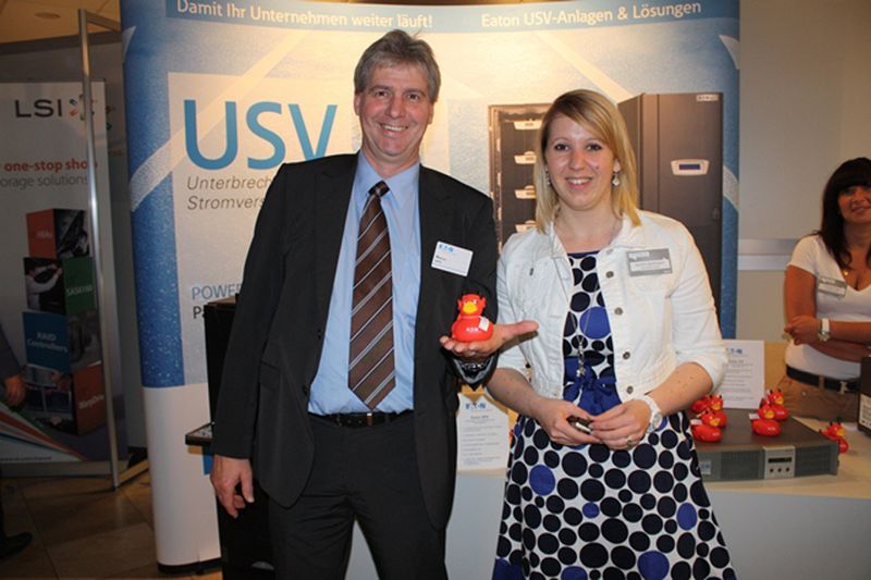 Marcus Lenz und Jasmin Dichmann von EATON (Archiv: Vogel Business Media)