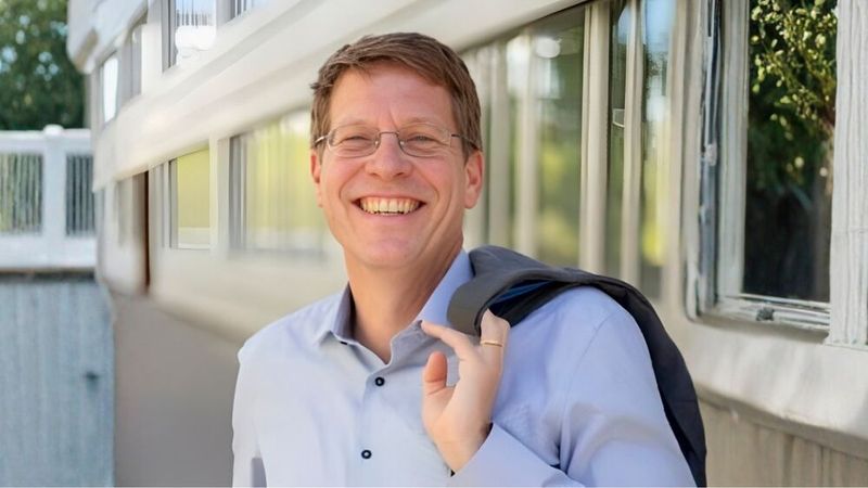 Armin Müller hat zuvor seine Führungsqualitäten bei globalen Software-Giganten unter Beweis gestellt und soll nun das Wachstum beschleunigen und Innovationen in Mitteleuropa vorantreiben.(Bild:  Veeam)