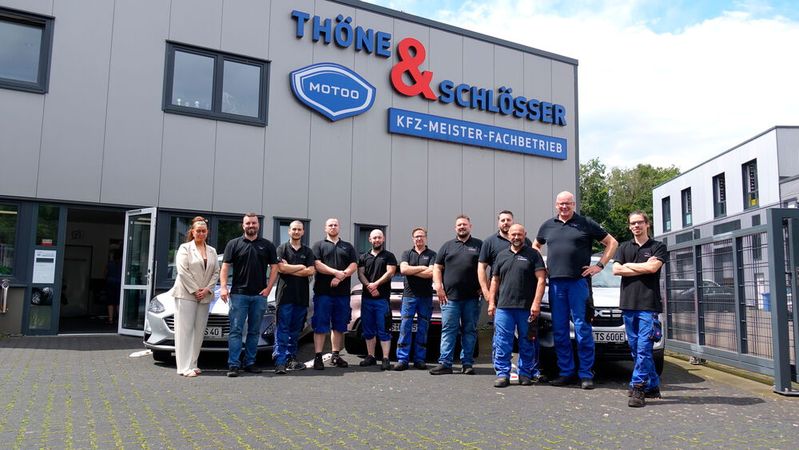 Toller Betrieb, tolles Team und tolles Ergebnis beim Deutschen Werkstattpreis 2024: Thöne & Schlösser aus Leverkusen(Bild:  Rosenow – VCG)