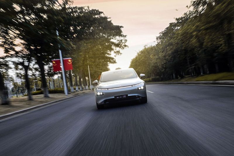 Der P7 bietet ein umfangreiches Sensorikarsenal.  (Bild: Xpeng)