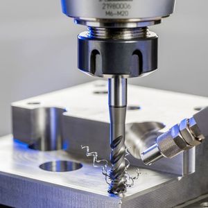 Für das hochpräzise Gewindeschneiden in der Serienfertigung bietet Hahn+Kolb die Universal-Hochleistungs-Gewindebohrer des Werkzeugspezialisten Atorn. Die Produktfamilie der Atorn-Universal-Hochleistungs-Gewindebohrer umfasst momentan metrische Gewindebohrer ab M1 bis M30, metrische Feingewindebohrer sowie Gewindebohrer für G-Gewinde, wie es heißt.