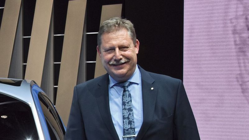 Subaru-Deutschland-Geschäftsführer Volker Dannath möchte den Absatz 2024 steigern: „Wir haben Aufholbedarf.“(Bild:  Simon / VCG)