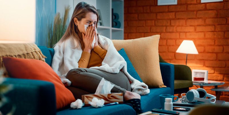 Schon wieder Schnupfen? In Zukunft reicht eventuell ein einziger Bluttest, um zu untersuchen mit welchen Infektionen du schon in Kontakt gekommen bist. (Symbolbild)(Bild: ©  StockPhotoPro - stock.adobe.com)