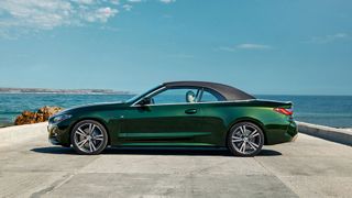 Die Preisliste des BMW 4er Cabriolet beginnt bei 54.800 Euro. (Bild: BMW)