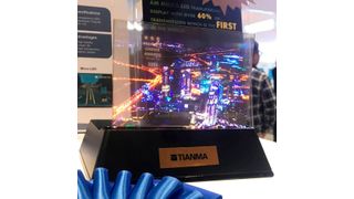 Einen Prototypen eines Micro-LED-Displays mit einer Transparenz von 60% hat Tianma auf der SID Display Week vorgestellt. (Tianma)
