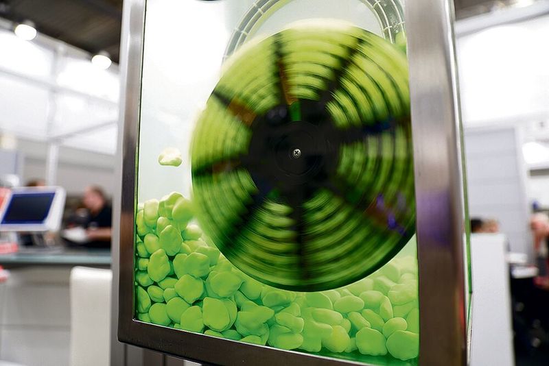 Keine Probleme mit Fremdkörpern hat die Wasserreinigungstechnik von Rössle – zu sehen am Stand von Bopla (Halle 12, Stand D48). (MICHAELHECK-FOTOGRAFIE.DE)