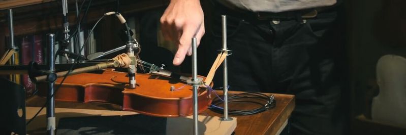 Die Associazione Liutaria Italiana bestehend aus Instrumentenherstellern, Wissenschaftlern und Musikern widmet sich dem Erhalt historischer Instrumente und der Entwicklung moderner Nachfolger.(Bild:  Siemens)