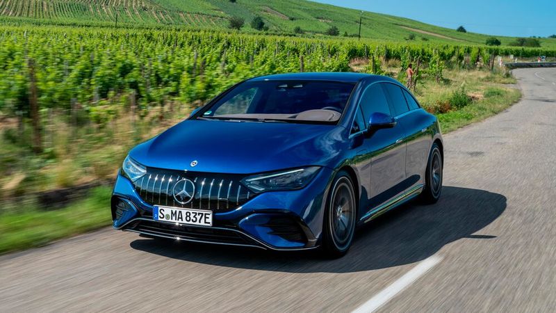 Vor allem bei der Sportwagentochter AMG fehlten Elektronikchips. (Bild:  Mercedes-Benz)
