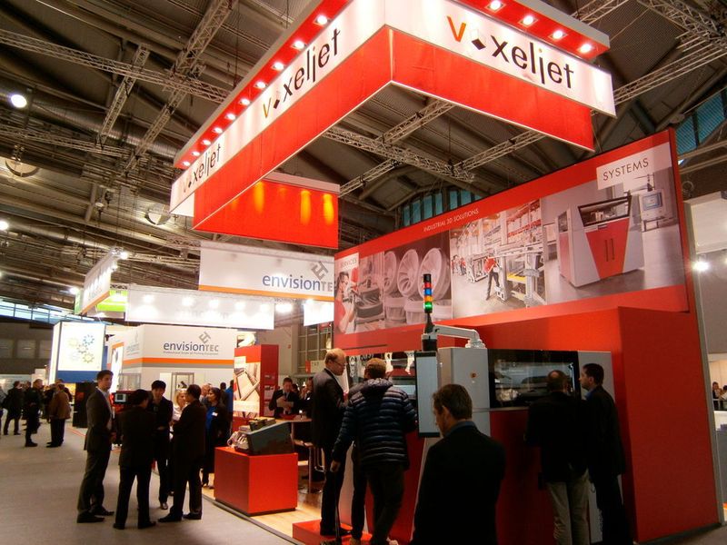 Impressionen von der formnext 2015 - powered by tct...bereits am ersten Tag bevölkerten ettliche Besucher die Halle 3.1 in Frankfurts Messeareal. (Bild: Königsreuther)