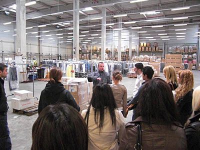 Der Logistikdienstleister Logwin veranstaltete in Hamburg einen Tag der offenen Tür. Zahlreiche Besucher konnten sich einen Eindruck von den Angeboten für Industrie und Handel verschaffen. (Archiv: Vogel Business Media)