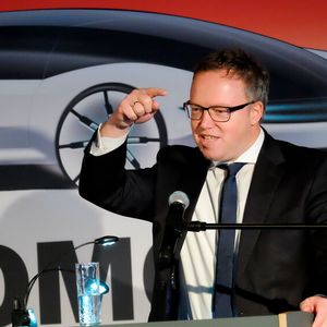 Prof. Dr. Mario Voigt (CDU) vom Landtag Thüringen versprach, für den Verbrenner zu kämpfen. (Bild:  Zietz - VCG)