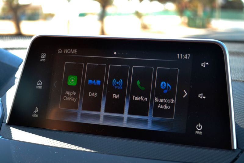 So gibt es ein neues Infotainmentsystem, … (Seyerlein / »kfz-betrieb«)