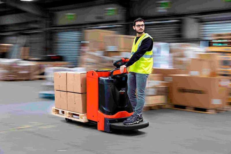 Die zwei Neuen bei Linde-MH sind für leichte bis mittlere Einsätze gedacht. Sie verfügen über modernste Bordelektronik und Vernetzung.