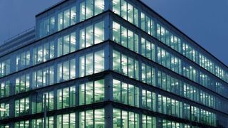 Über eine halbe Million Sendungseingänge - diese Menge an Postsendungen können die zentralen Standorte der Bawag P.S.K. in Wien nun jährlich problemlos bewältigen. Die Implementierung der Metalag Postlogistiksteuerung vereinfacht das Prozedere wesentlich. (Bild: Bawag P.S.K.)