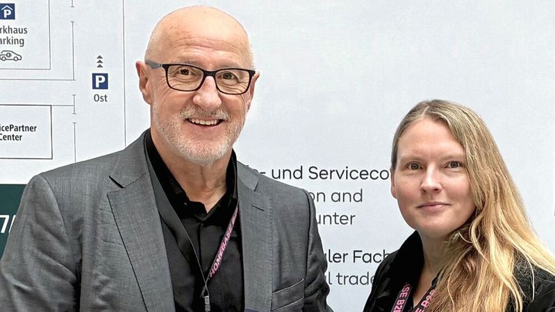 Die Köpfe hinter dem Kongress «European Defence Supply»: Gerd Kielburger (Director International Business) und Maria Beyer-Fistrich (Chefredakteurin Aerospace & Defence)(Bild:  Veronika Maucher, VCG)