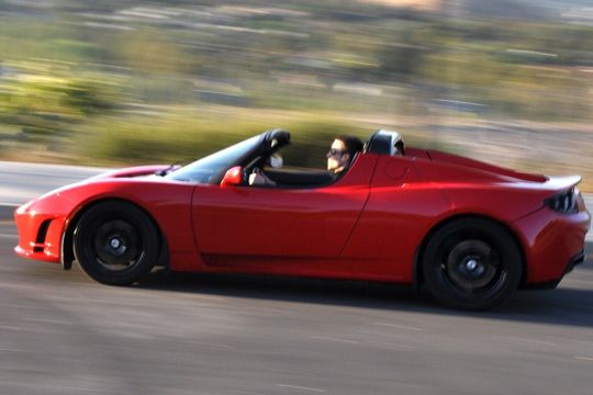 Erfolgsmodell: Der Tesla Roadster (Archiv: Vogel Business Media)