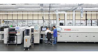 Mit dem kürzlich erfolgten Ausbau seiner Fertigungsanlagen verfügt Grundig Business Systems (GBS) über modernste Technik zur schnellen und hochpräzisen Bestückung auch kleinster 01005-Bauteile.  (Grundig Business Systems)