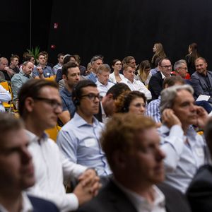 (Luca Guadagnini - Lineematiche)