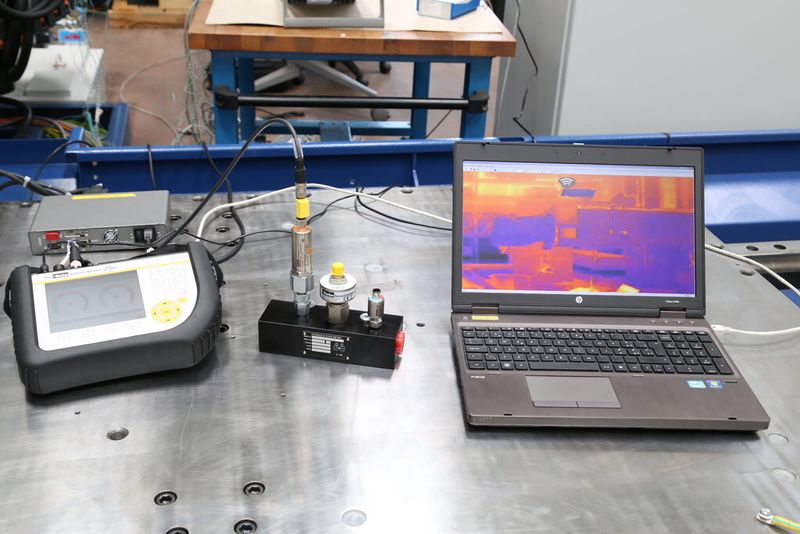 Zusammenarbeit mit der ETH (Inspire AG) in Forschung und Entwicklung. Hier wird der Wärmegang der Maschine optimiert. (Matthias Böhm)