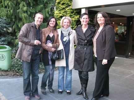 Das Team APC und ITB auf dem Weg zur Party. (Archiv: Vogel Business Media)