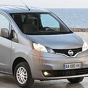 Unter der Bezeichnung Evalia bietet Nissan eine Van-Version seines Lieferwagens NV 200 an. Die Preise starten bei 19.480 Euro. (Nissan)