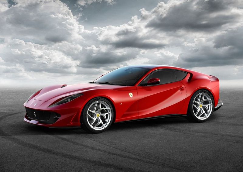 Der umfassend überarbeitete Ferrari F12 heißt in Zukunft bei Ferrari 812 Superfast. (Ferrari)