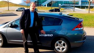 Der langjährige BMW-Entwickler und Geschäftsführer von Attrack wundert sich über mangelnde Differenzierungsfähigkeit der Experten sowie die Eitelkeit der deutscher Automobilmanager in Sachen Hyridfahrzeug. (Attrack)