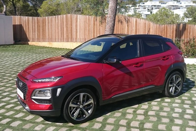 ... und der optionalen Zweifarblackierung nimmt Hyundai eine junge Kundschaft ins Visier. (Wehner / kfz-betrieb)