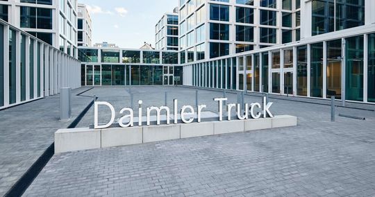 Daimler Truck informiert erfreut, dass man Hunderte von Millionen Euro für den Verkauf von rund 15 Prozent der Anteile am Unternehmen Archion eingefahren hat ...(Bild:  Daimler Truck)