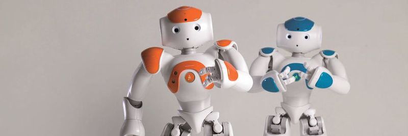 NAO: Der Roboterassistent von SoftBank Robotics ist ein ansprechender, interaktiver und hoch anpassbarer Roboterassistent. NAO: Der Roboterassistent von SoftBank Robotics ist ein ansprechender, interaktiver und hoch anpassbarer Roboterassistent.