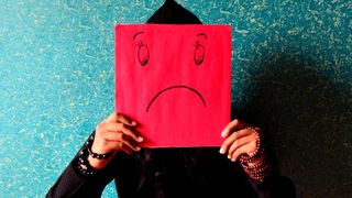 Viele Studien belegen die Zunahme der psychischen Belastungen und Erkrankungen von Mitarbeitern. Trotzdem ist dieses Thema im Betriebsalltag vieler Unternehmen noch weitgehend tabu.  (gemeinfrei)